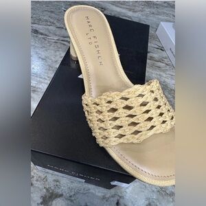Marc Fisher Women's Cream Woven Sandals Size 6.5